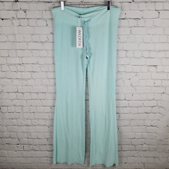 WILDFOX | soft stretch flare tennis club tall long pants - Picture 1 of 11